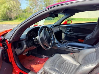 2001 Chevrolet Corvette Base