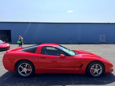 2001 Chevrolet Corvette Base
