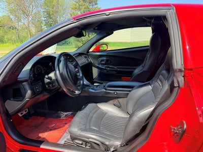 2001 Chevrolet Corvette Base