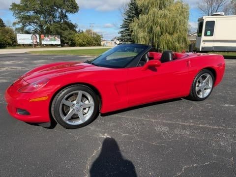 2005 Chevrolet Corvette Base