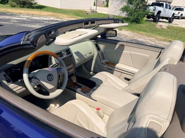 2005 Cadillac XLR Base