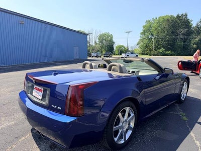 2005 Cadillac XLR Base