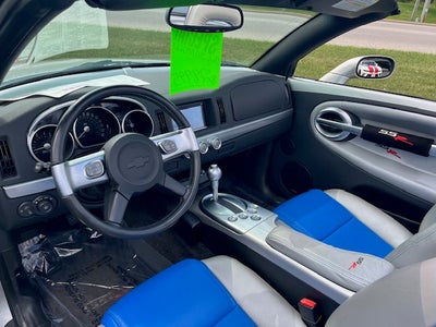 2004 Chevrolet SSR LS