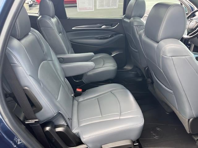 2022 Buick Enclave Essence